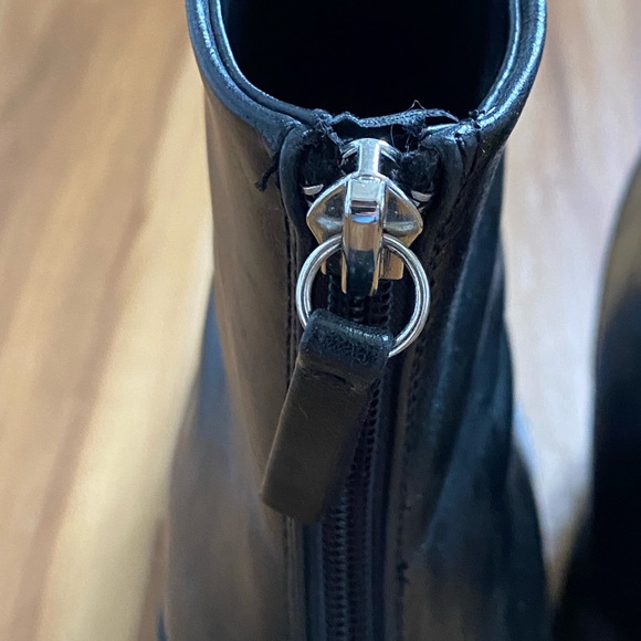 ZARA PATENT LEATHER ANKLE BOOTS :D - Picture 5 of 10